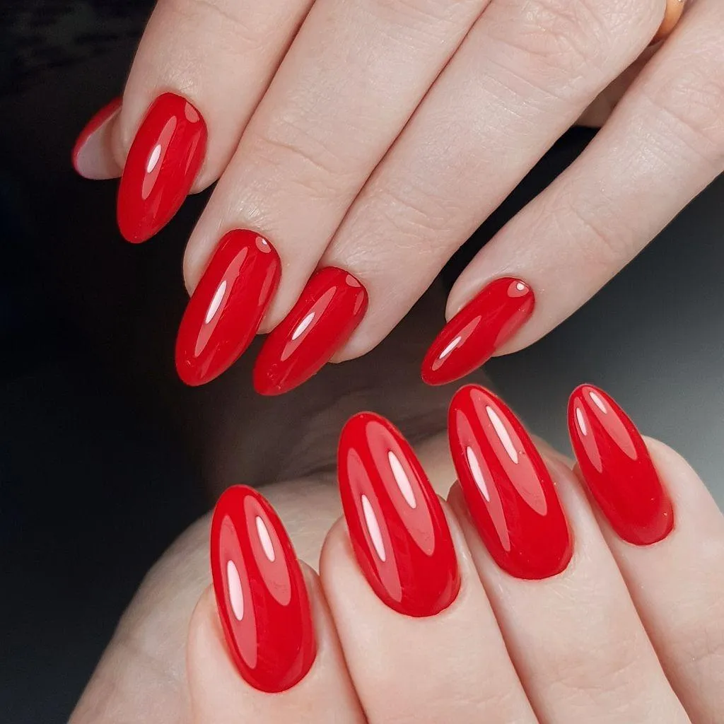 Majida Fiery Lips smalto semipermanente 8,5 ml rosso