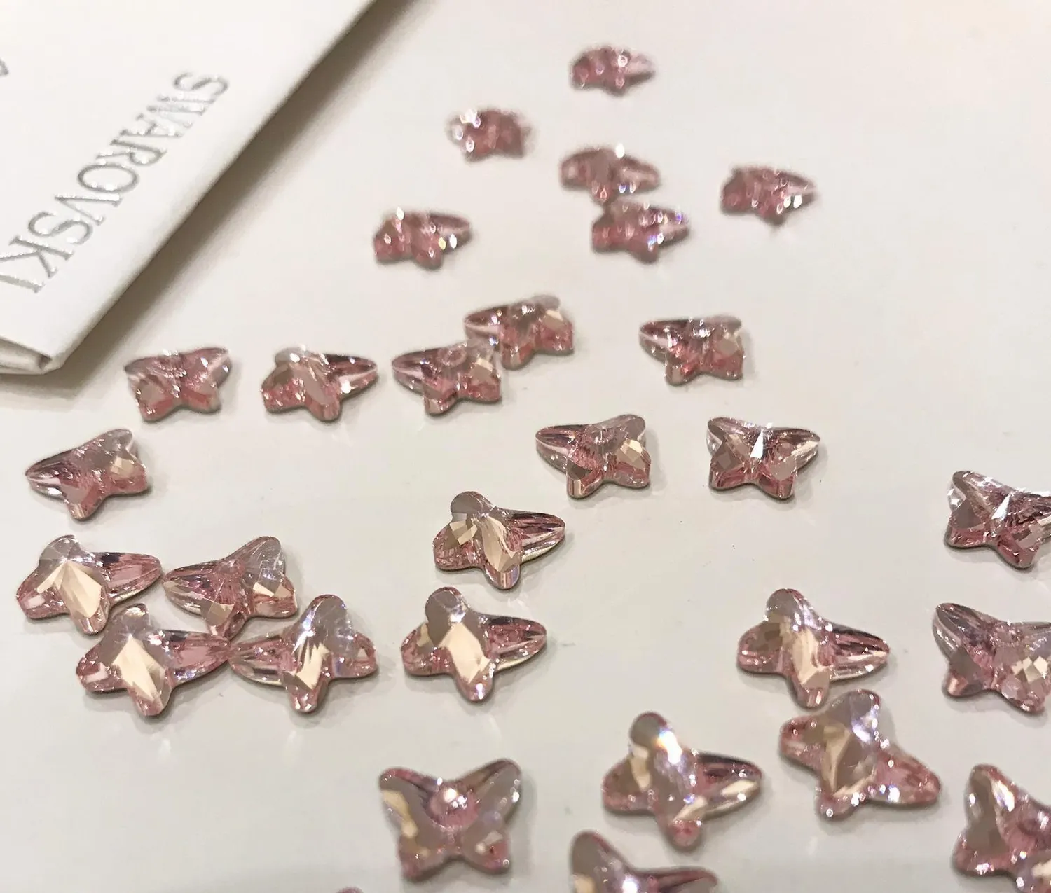 Swarovski 2854 Pink Butterfly strass unghie 9pz rosa
