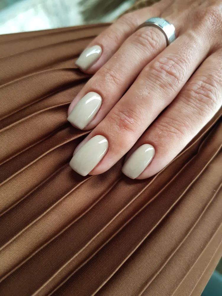 Majida Gel Polish smalto semipermanente 8,5 ml Ecate coprente