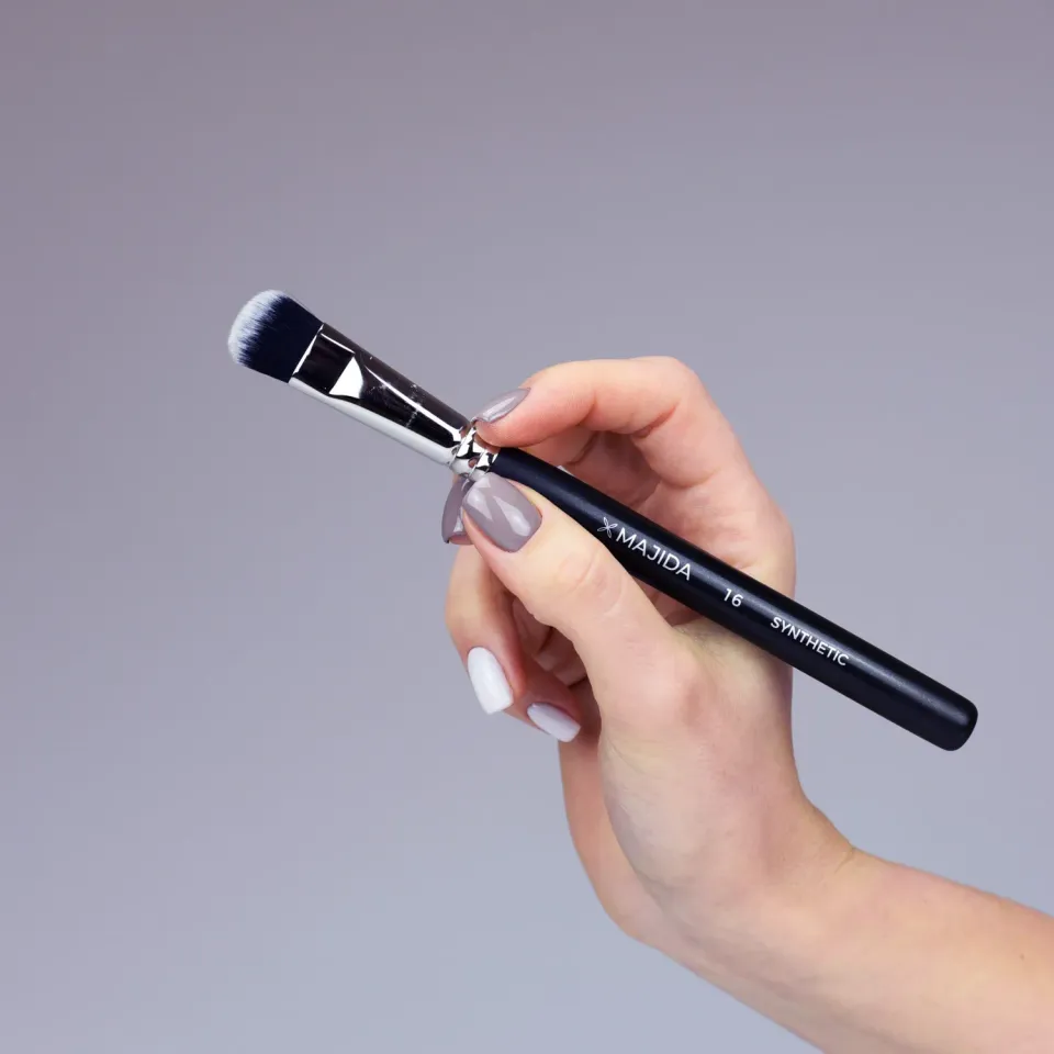 Majida Cosmetics Sintetico 16 pennello unghie stesura piatta