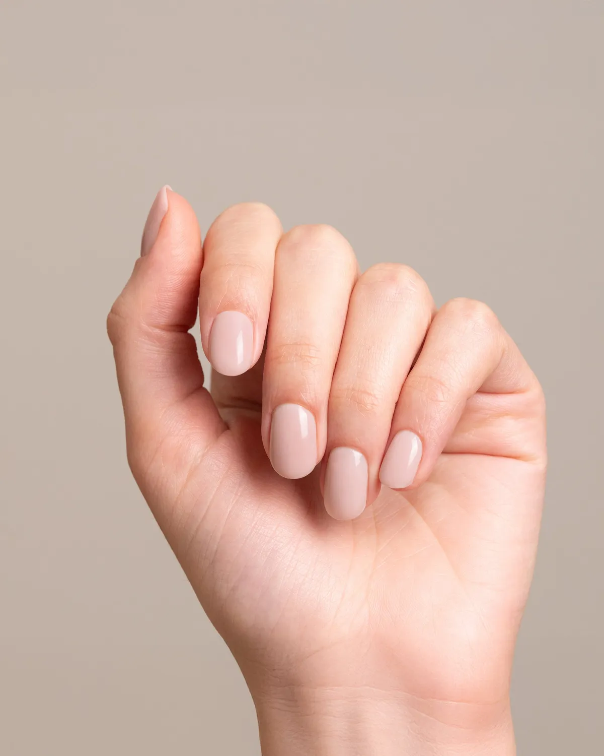 Mesauda Gelegant 207 Lady smalto semipermanente 8 ml beige pesca