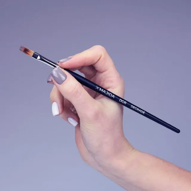 Majida Cosmetics Pennello Degradé per unghie sfumatura